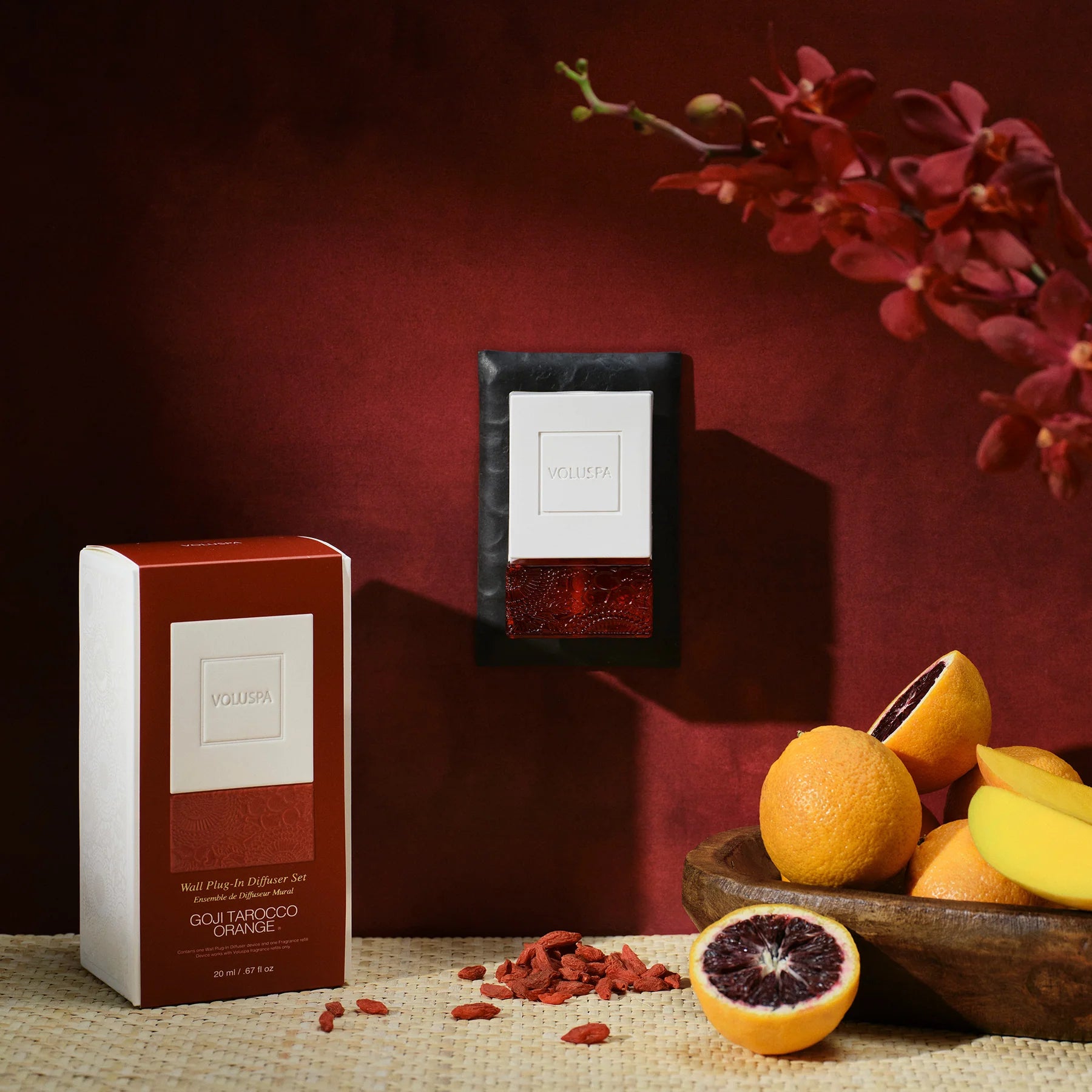Voluspa Goji Tarocco Wall Plug-In Starter Kit