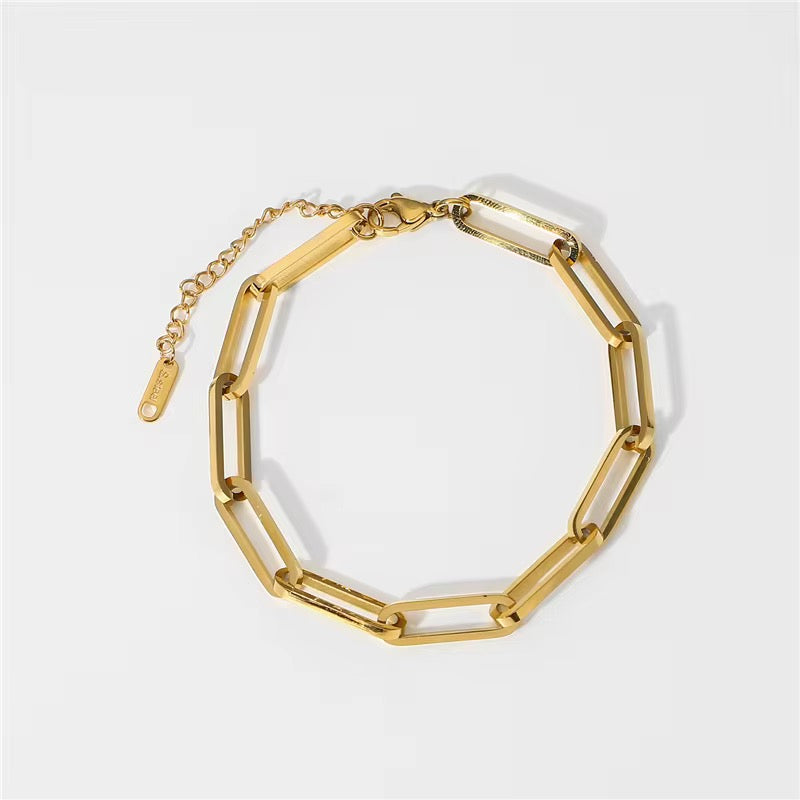 Hallie Bracelet