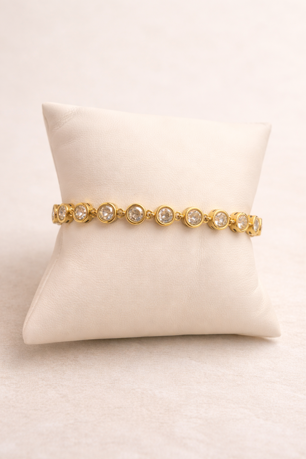 The Everly Bezel-set Bracelet