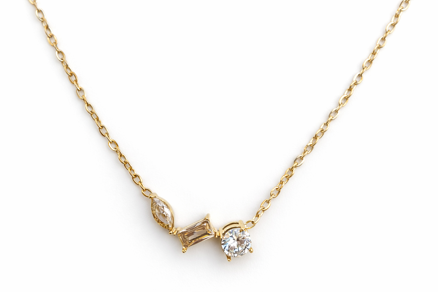 The Mia Necklace
